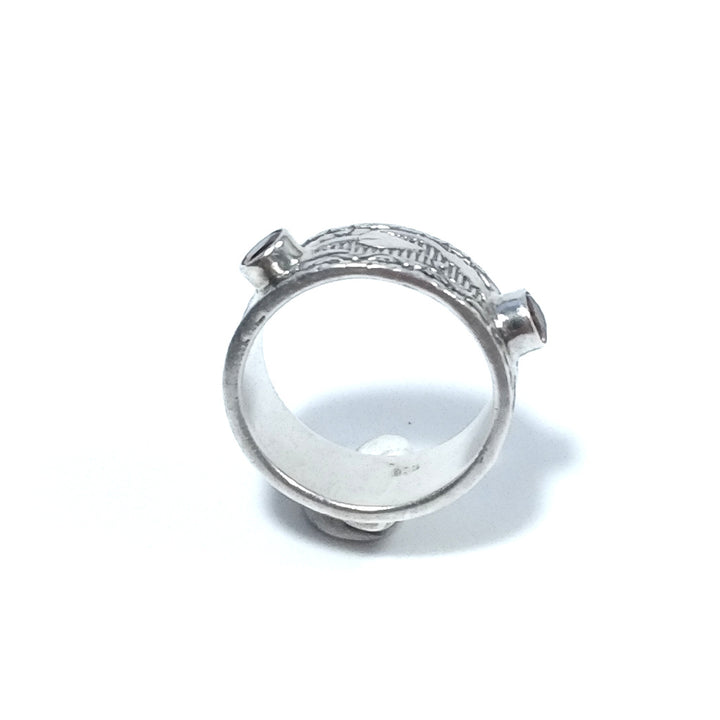 Band ring in 925 silver handcrafted Garnet RING