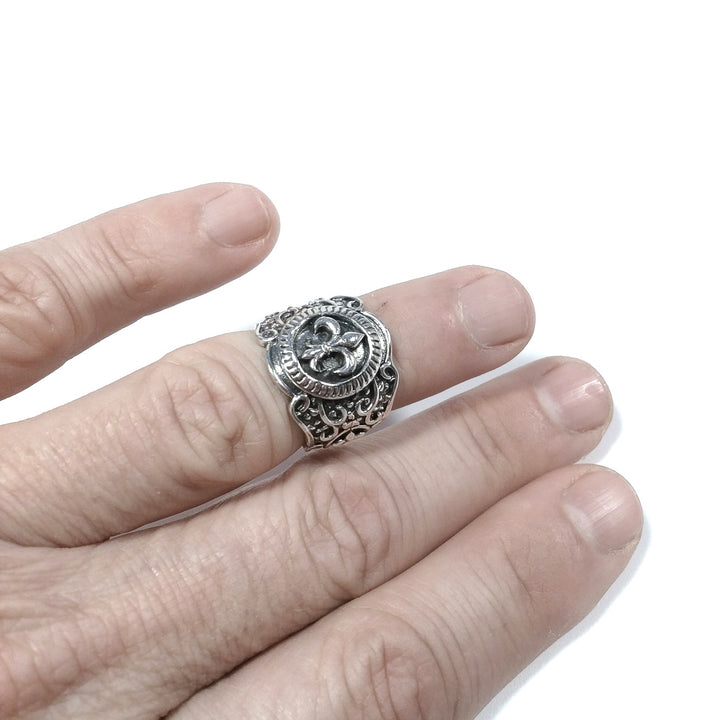 Anello artigianale in argento 925 - GIGLIO