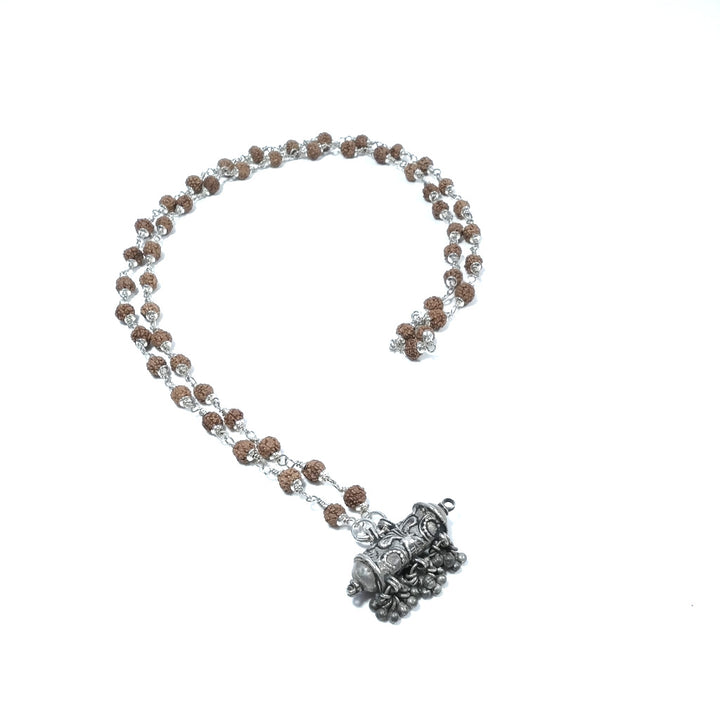 Collana ETNICA Japa Mala - 54 Rudraksha 5 mukhi