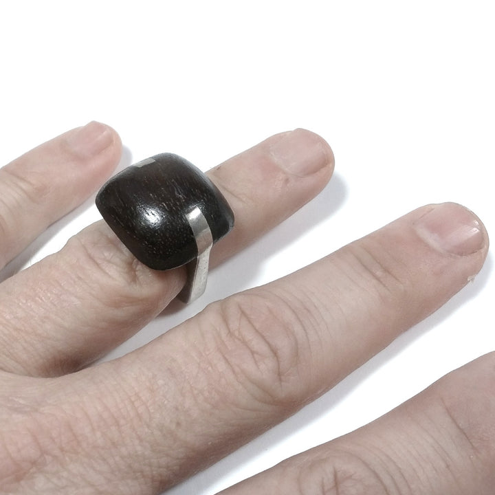 WOOD – Silver and Mahogany Ring