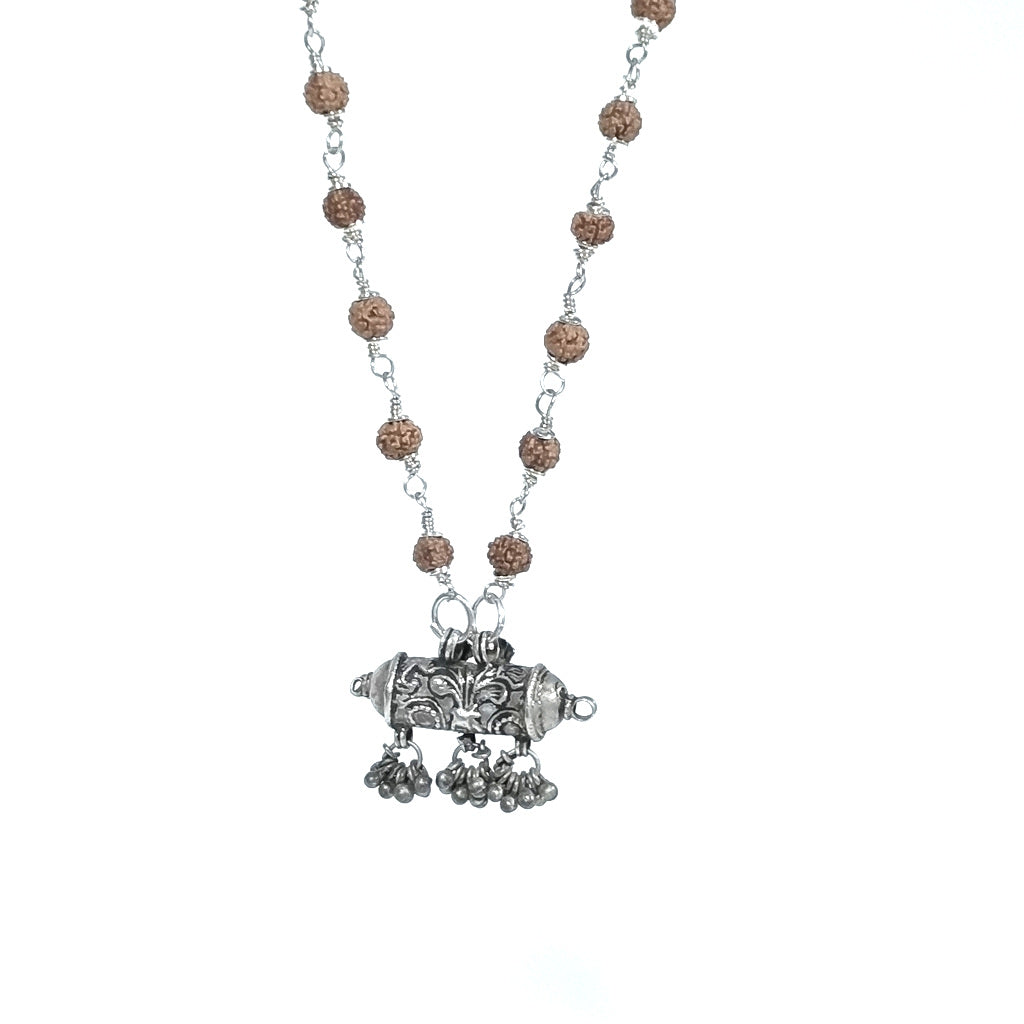 Collana ETNICA Japa Mala - 54 Rudraksha 5 mukhi
