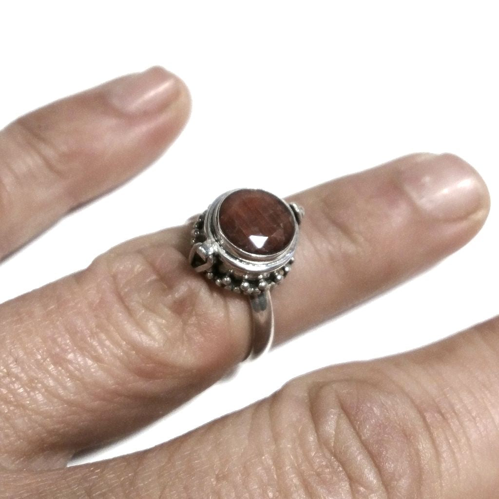 Anello veleno in argento 925 con Radice di Rubino | GIOIELLI ETNICI