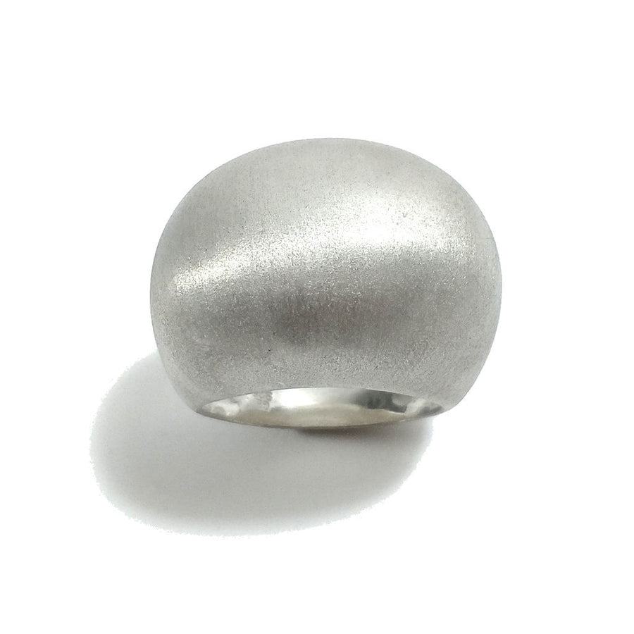 Anello con bombatura in Argento 925 | GIOIELLI ARGENTO | Gioielli contemporanei
