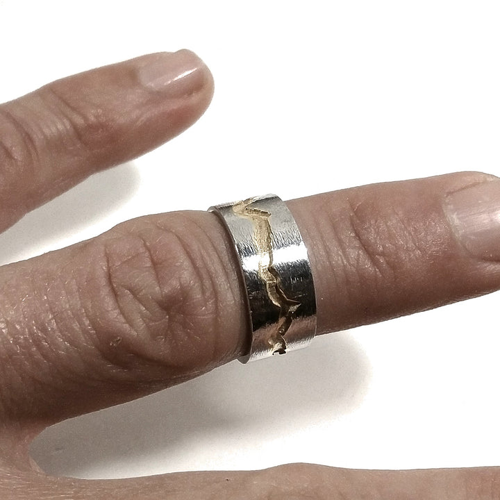 Anello a fascia BEAT in argento 925 artigianale | design lineare moderno
