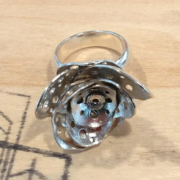 Anello argento fiore