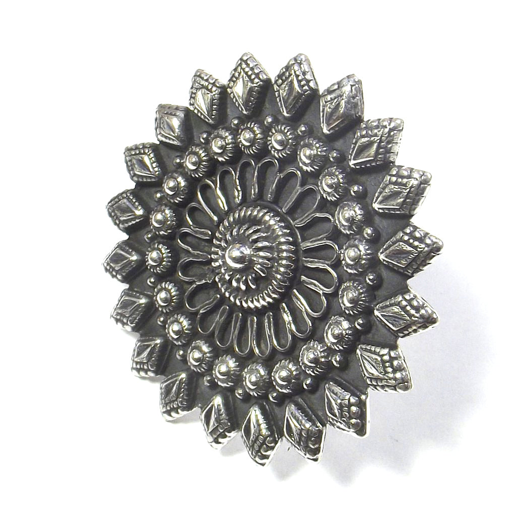 Anello etnico grande in argento a FIORE del deserto