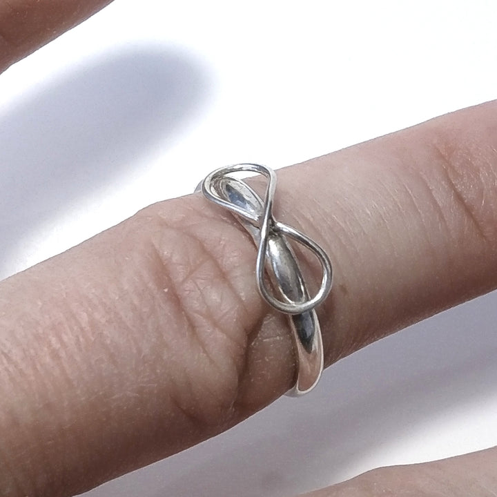 Handcrafted RING in 925 silver - FLOWER
