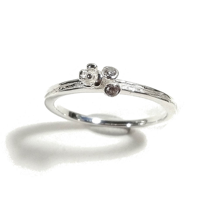 Anello in argento 925 a forma di FIORI con pietra | argento artigianale