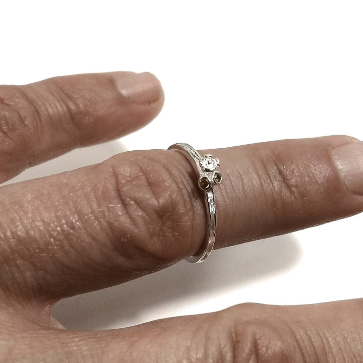 Anello in argento 925 a forma di FIORI con pietra | argento artigianale