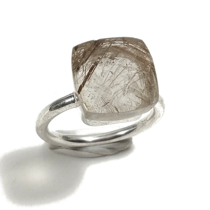 Ring mit Stein aus 925er Silber – GRATIS