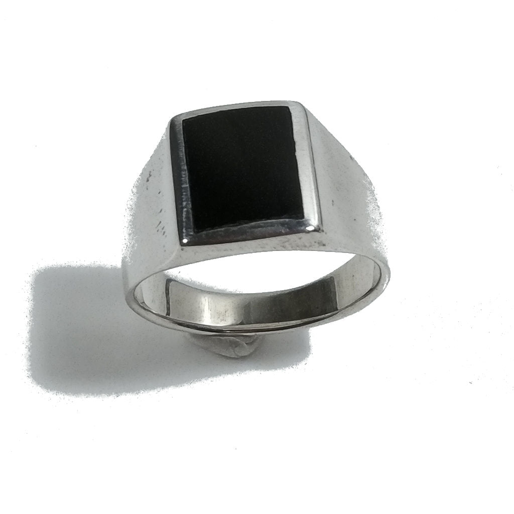 HERRENRING handgefertigt aus 925er Silber. Ring mit Onyx