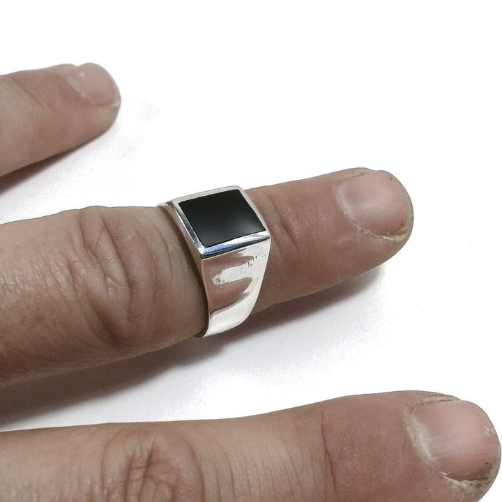 HERRENRING handgefertigt aus 925er Silber. Ring mit Onyx