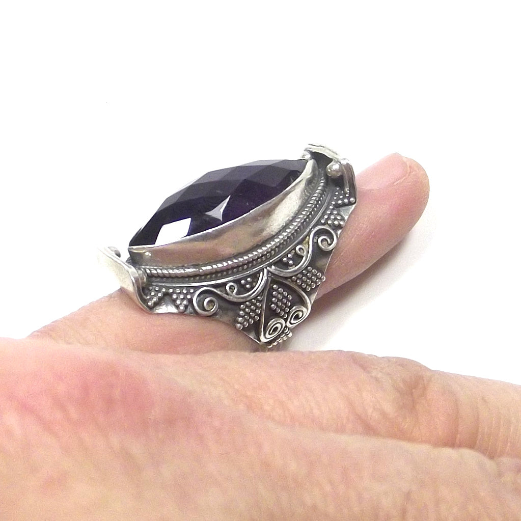 ETHNIC RING faceted AMETHYST 925 silver