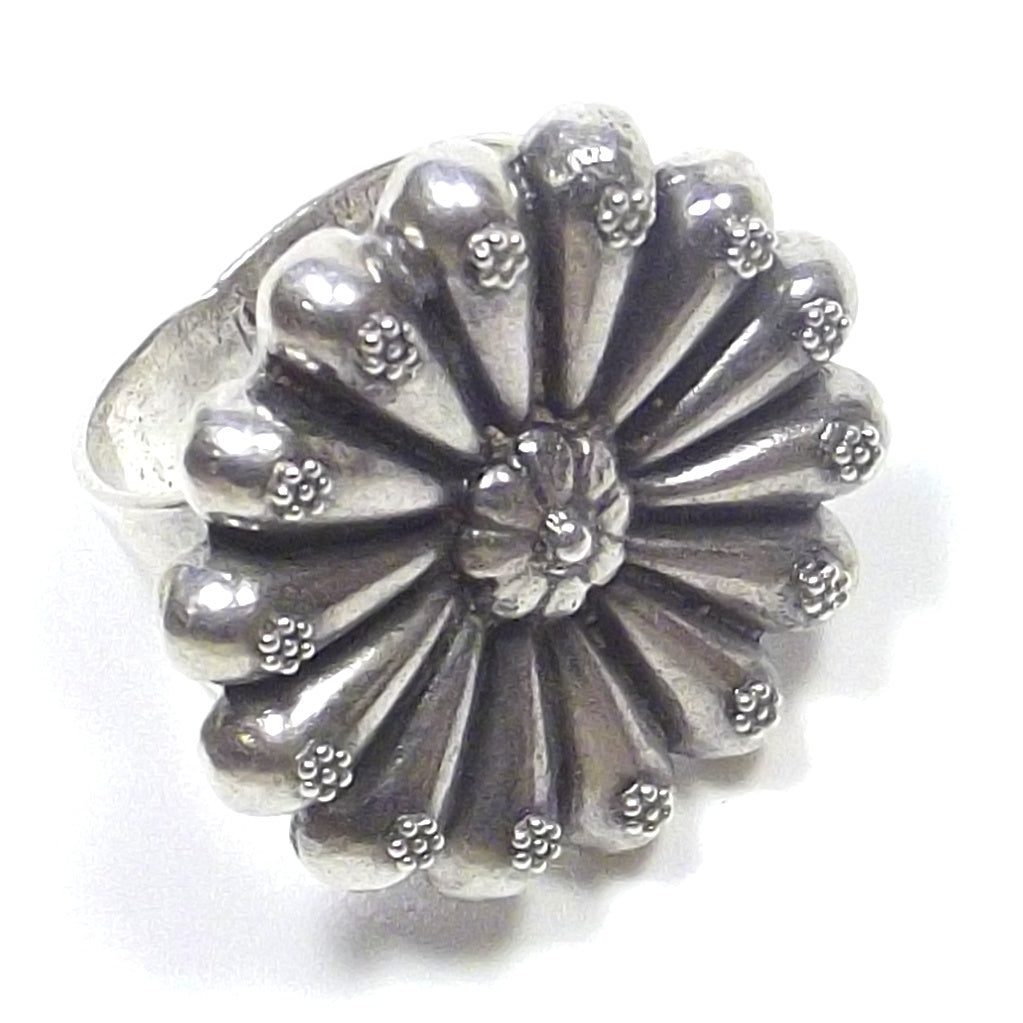 Anello ETNICO in argento FIORE - MUDUMALAI