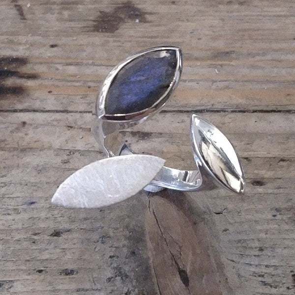 Anello NAINA fascia in argento 925 ANELLO artigianale con pietra | ANELLI artigianali