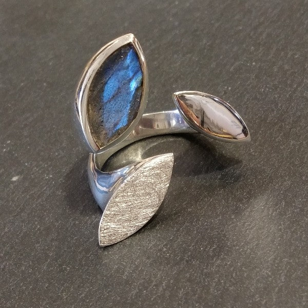 Anello NAINA fascia in argento 925 ANELLO artigianale con pietra | ANELLI artigianali