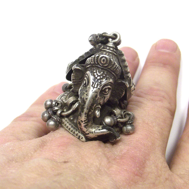 ANELLO GANESH con pavone antico in argento 925