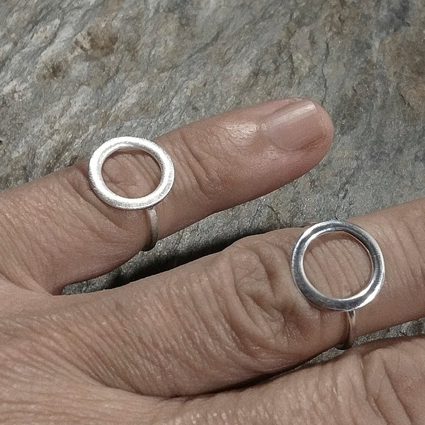 ANELLO EKTA in argento 925 ANELLO artigianale | GIOIELLI Contemporanei