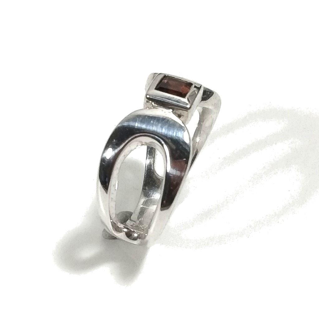 Fascia con pietra sfaccettata in argento 925 | granato | Gioielli contemporanei