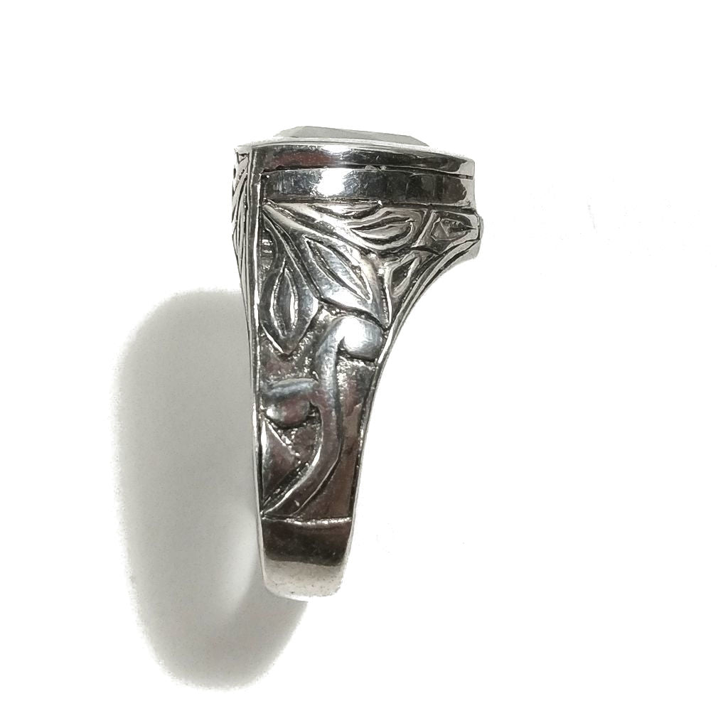 Anello con pietra in argento 925 con Pietra di luna | GIOIELLI IN ARGENTO