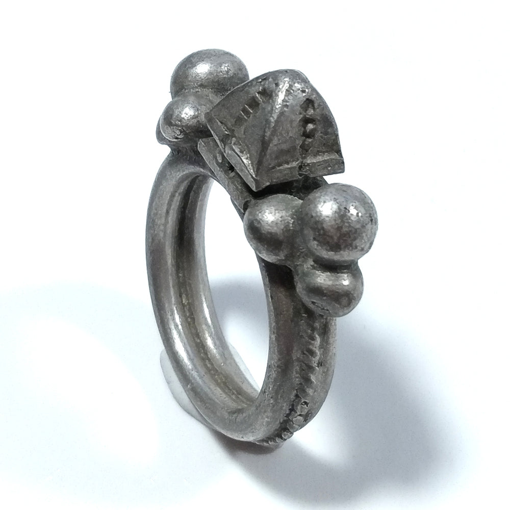 ANELLO artigianale in argento antico ANELLO ETNICO | GIOIELLI IN ARGENTO