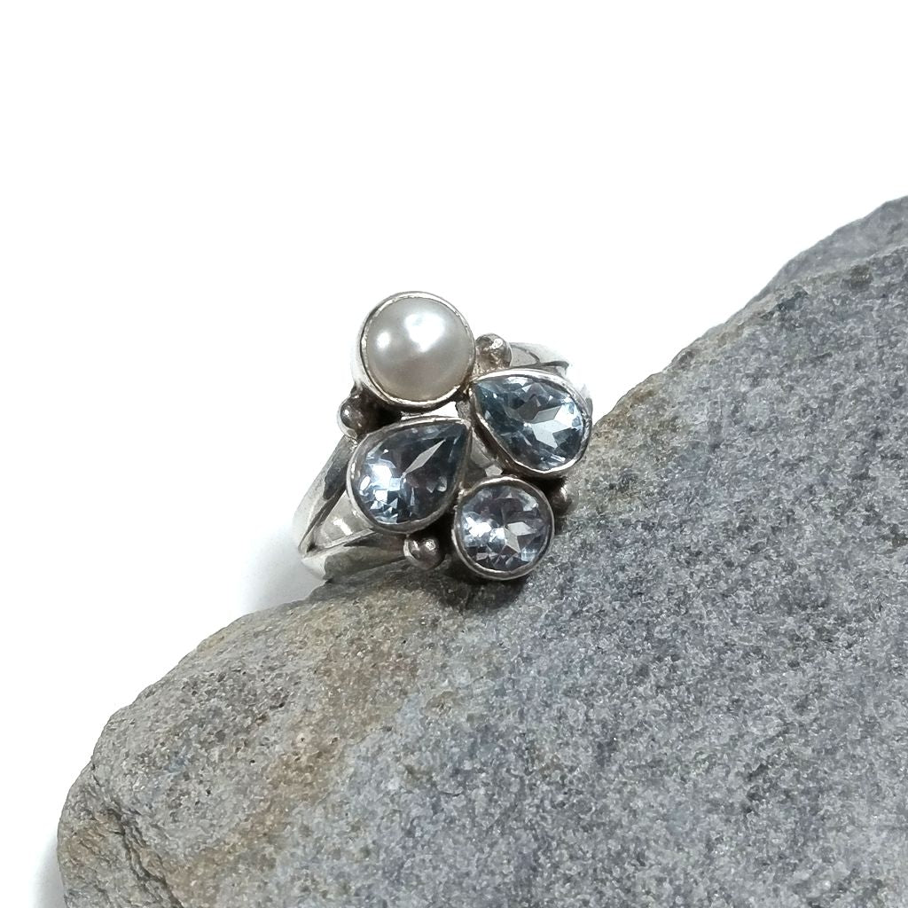 Anello con pietra in argento 925 con Topazio azzurro, Perla | GIOIELLI IN ARGENTO