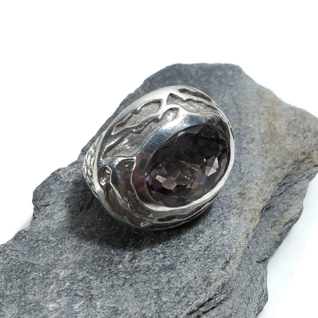 Anello con pietra in argento 925 con Ametista | GIOIELLI IN ARGENTO