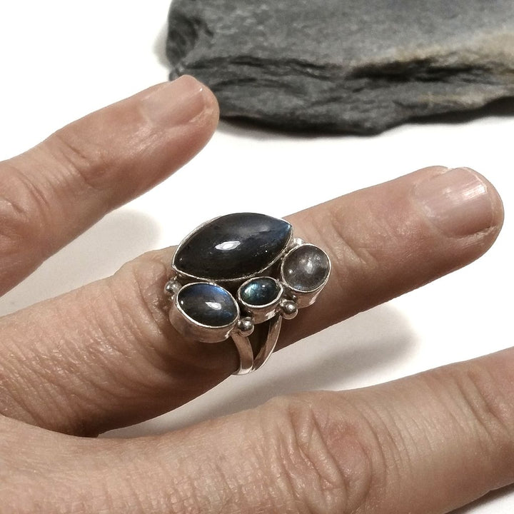 Anello con pietra in argento 925 con Labradorite | GIOIELLI IN ARGENTO