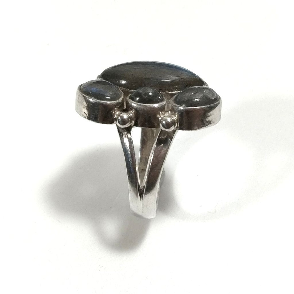 Anello con pietra in argento 925 con Labradorite | GIOIELLI IN ARGENTO