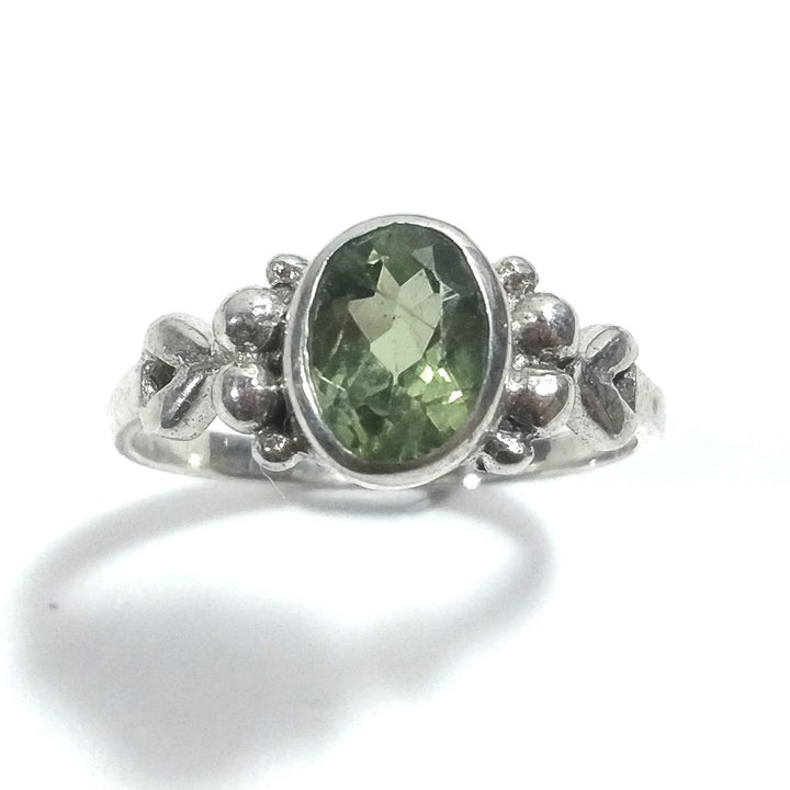 Ring with 925 silver stone with Peridot, mystical Topaz
