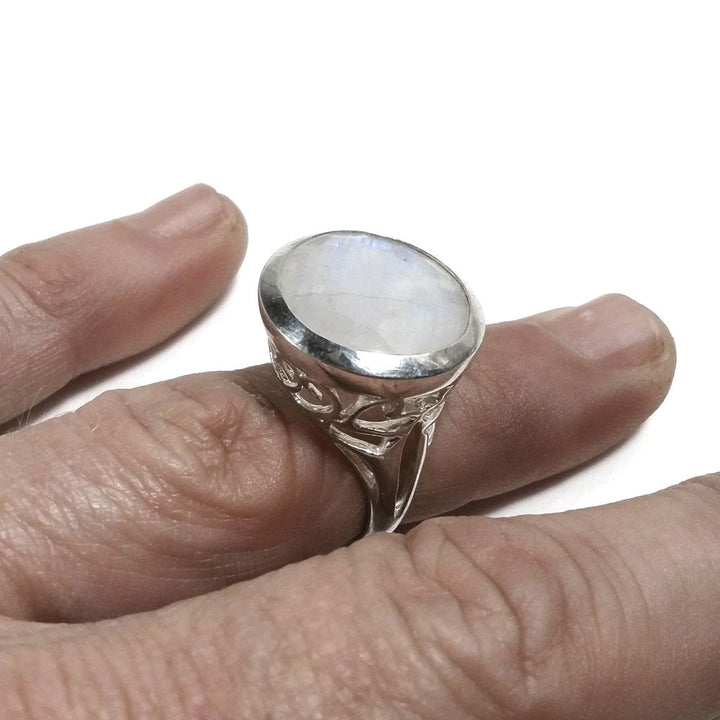 Anello con pietra in argento 925 con Pietra di Luna | GIOIELLI IN ARGENTO
