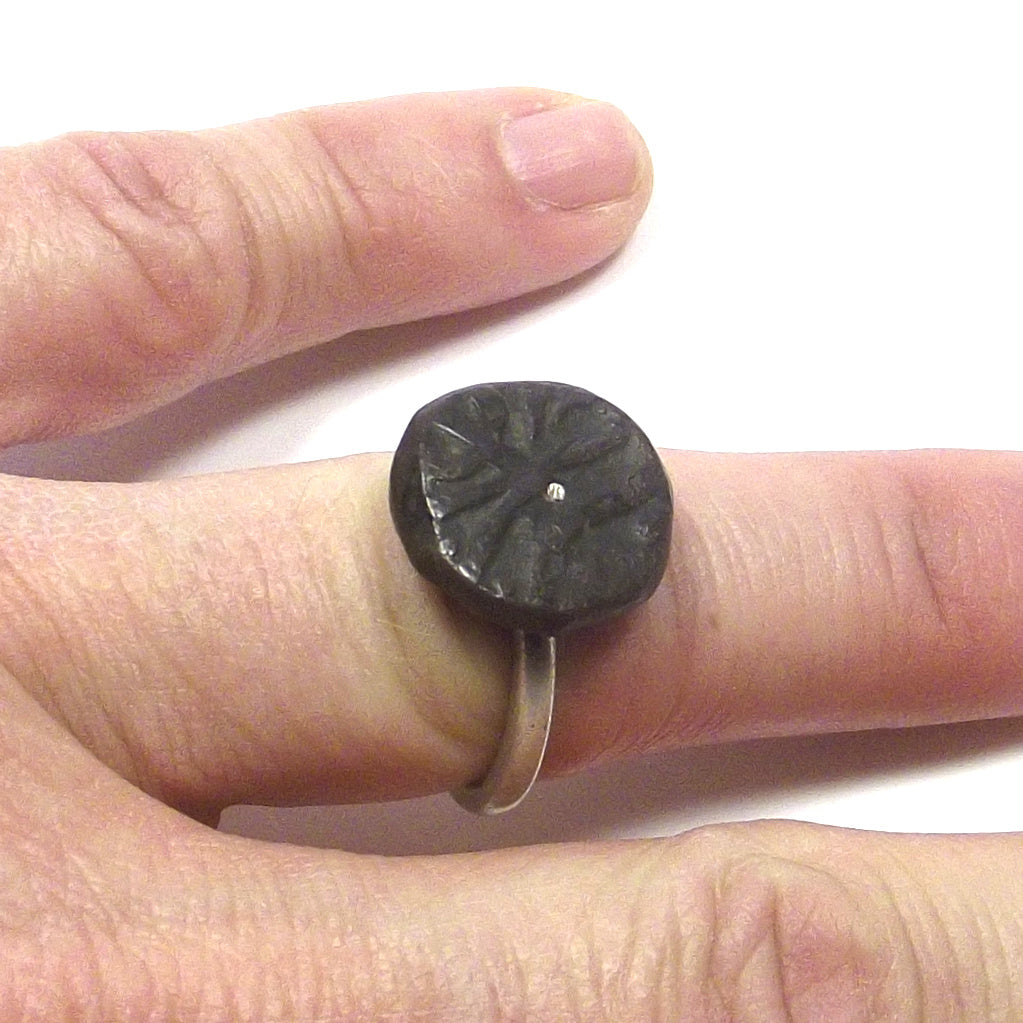 Anello con moneta MOGHUL antica argento - etnico