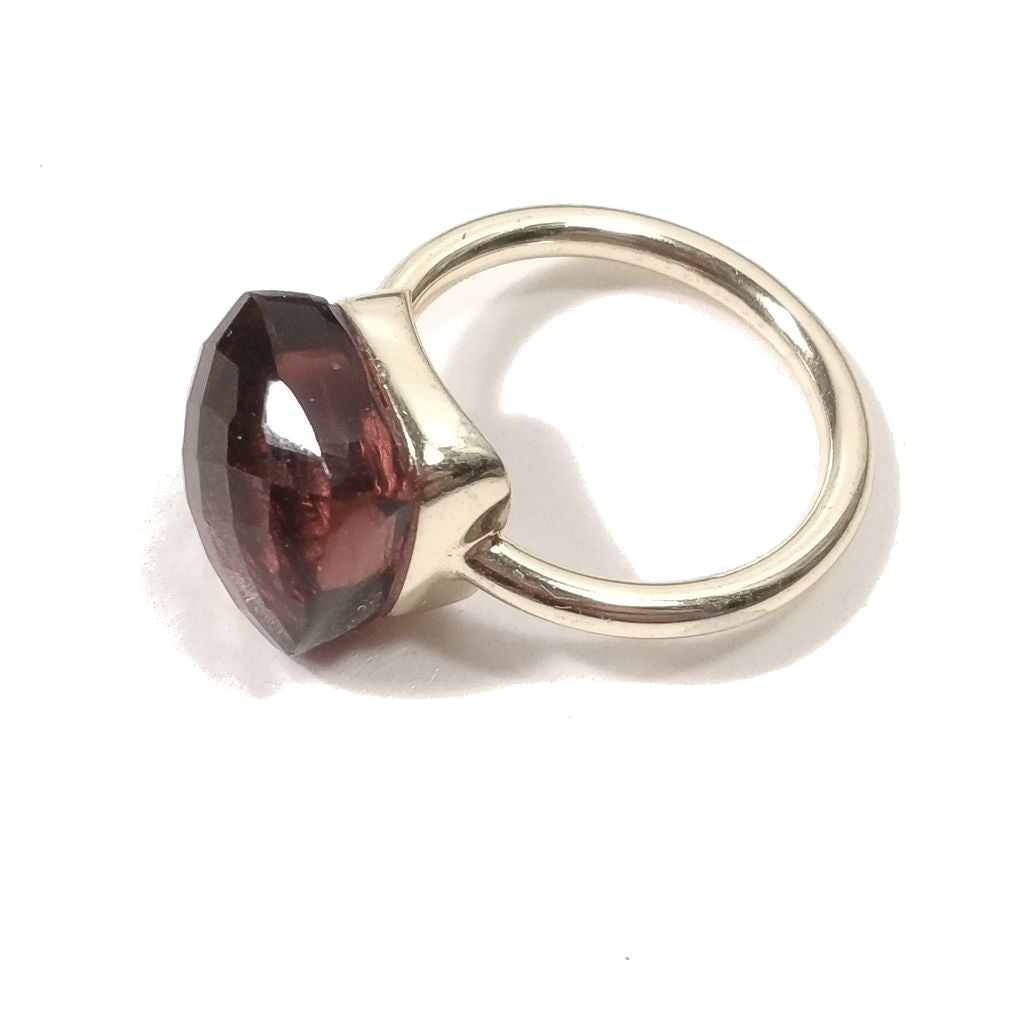 Anello con pietra in argento 925 con Granato | GIOIELLI IN ARGENTO