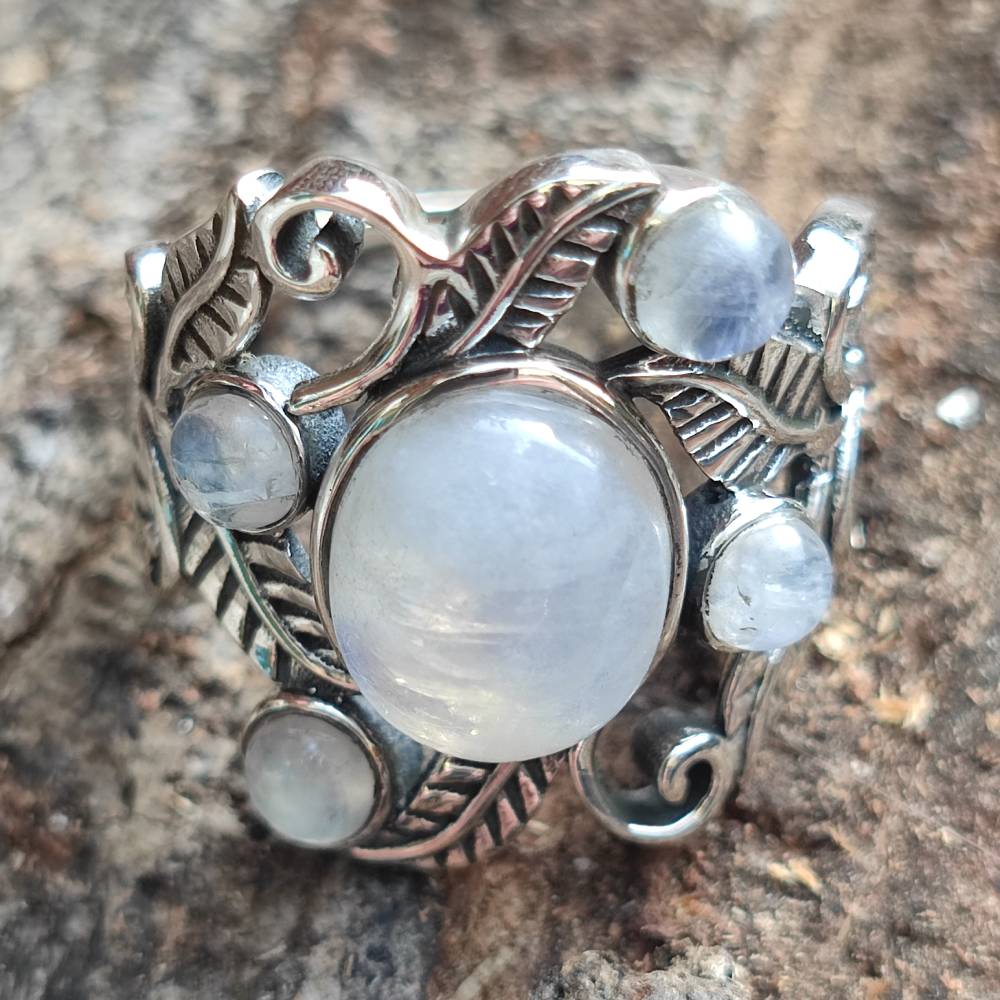 ANELLO HEMADRI in argento 925 con pietra di luna