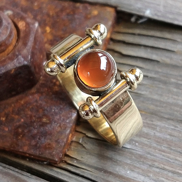 ANELLO etnico in ottone con pietra - KUNDAAN