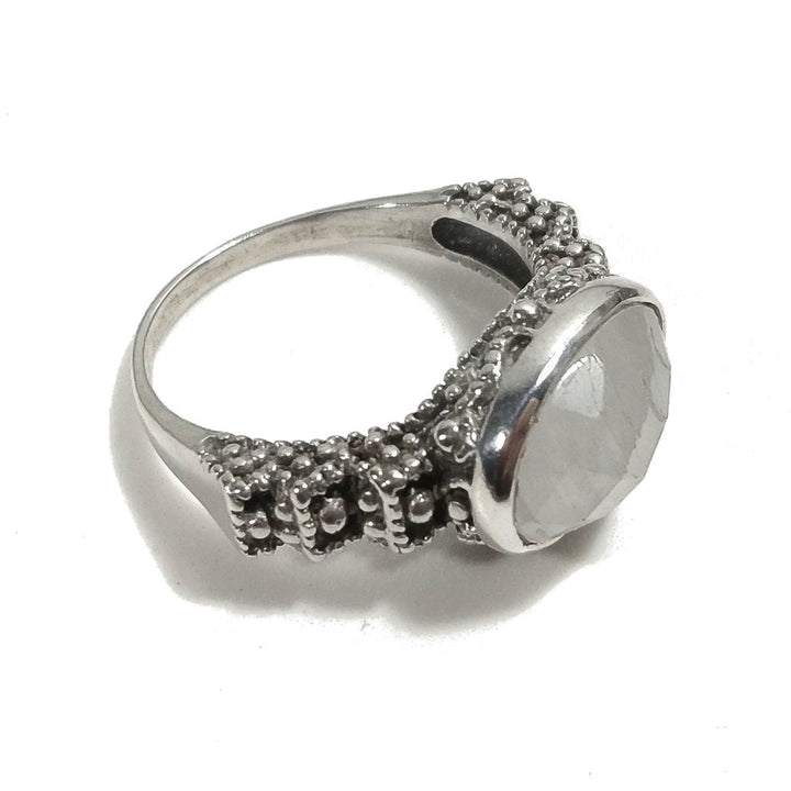 Anello con pietra in argento 925 con Pietra di luna | GIOIELLI IN ARGENTO