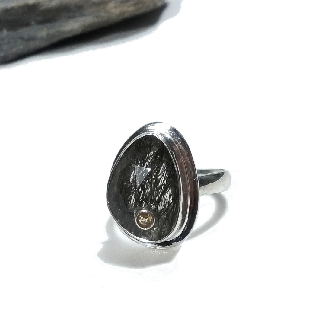 ANELLO artigianale in argento 925 con Quarzo rutilato | Gioielli contemporanei