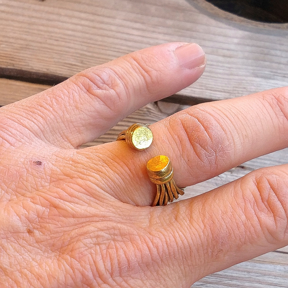 Anello fascia ARI in ottone ANELLO artigianale con pietra | ANELLI artigianali