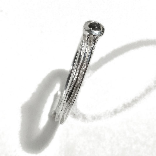 Anello artigianale in argento 925 con pietra | Artigianato artistico in argento 925