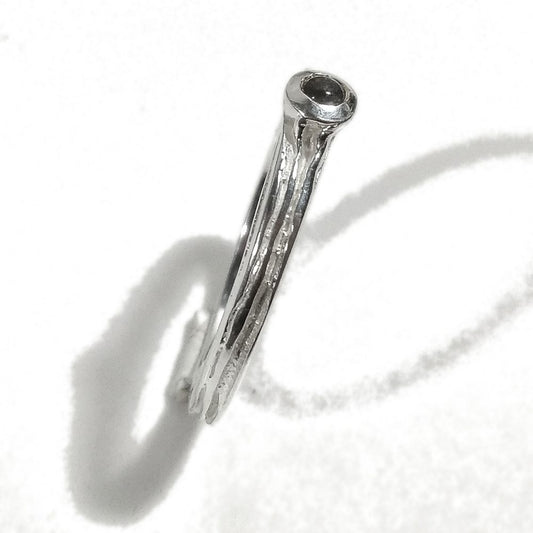 Anello artigianale in argento 925 con pietra | Artigianato artistico in argento 925