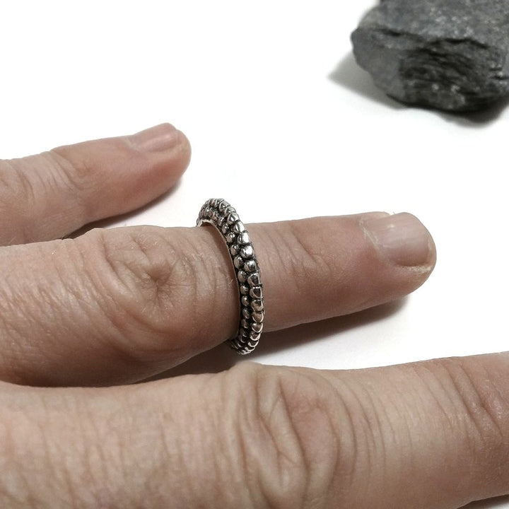 Fascia puntinata uomo o donna artigianale | ANELLO FASCIA d'argento 925