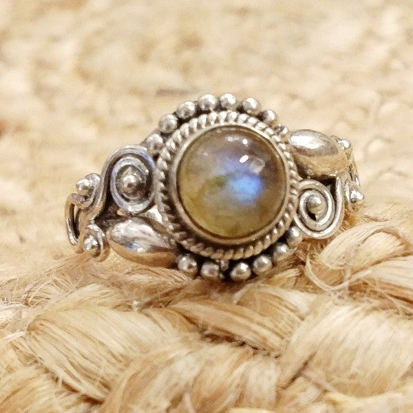 Anello con pietra in argento 925 con Pietra di luna, Ametista, Onice nero | GIOIELLI ETNICI