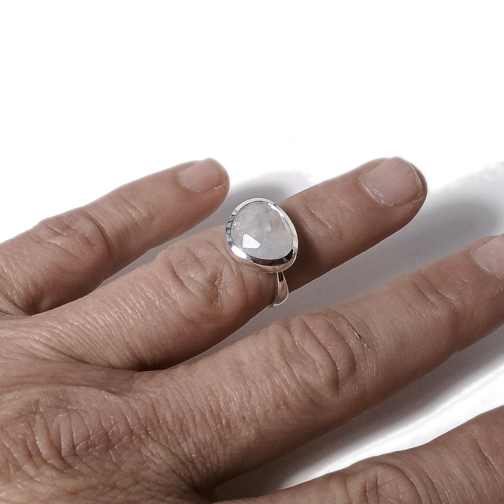 Anello TRIANGOLO in argento 925 con pietra - AMANDA