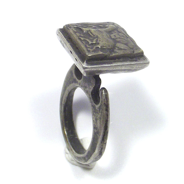 Antique silver ETHNIC SEAL ring - horse emblem