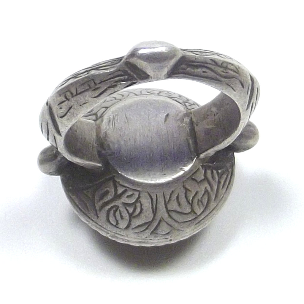 Antique silver ETHNIC SEAL ring - mosque emblem
