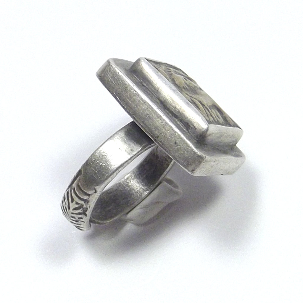 Antiksilberner ETHNISCHER SIEGEL-Ring - Elefantenemblem