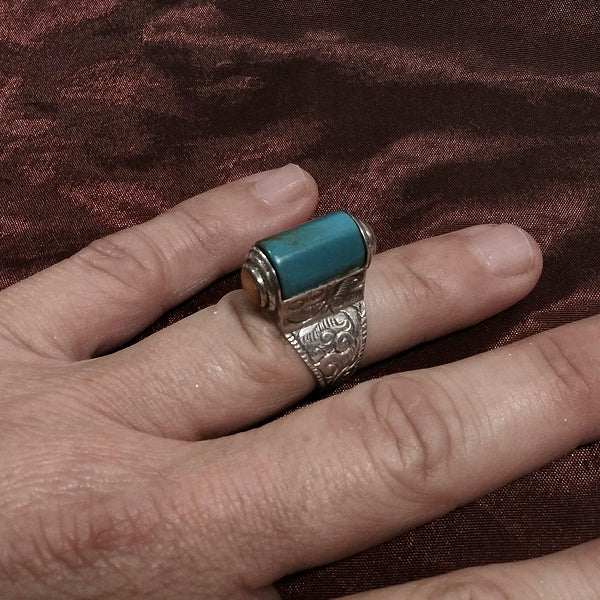 Anello TIBETANO SAMTEN con TURCHESE e corallo in argento 925 | Gioielli etnici