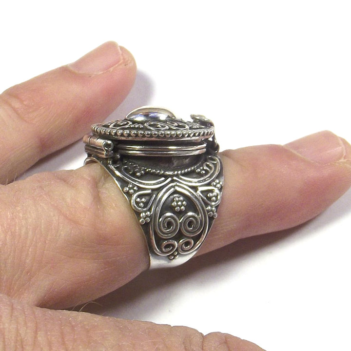 Anello veleno in argento 925 - MIRA