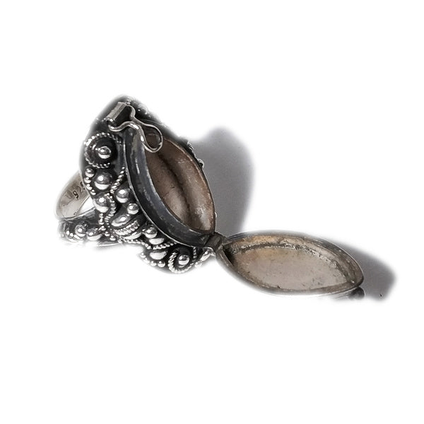 POISON RING 925 silver poison with moonstone