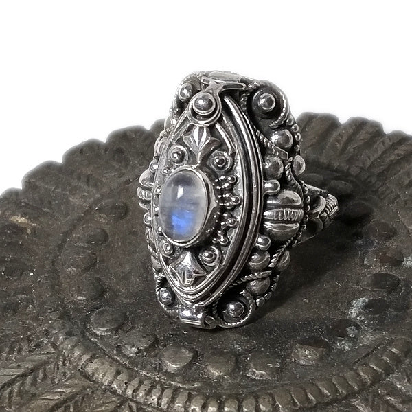 POISON RING 925 silver poison with moonstone